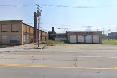6512 Carnegie Avenue | MIDTOWN HEALTHFLEX COMPLEX - 37,037 SF Industrial Space in Cleveland, OH