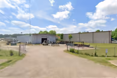 7045 State Line Road | 17,000 SF Industrial Space Available in Olive Branch, MS