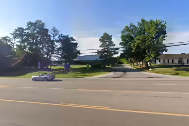 2300 East Aurora Road | Office/Warehouse Flex Space for Lease in Twinsburg, OH