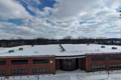 51255 Regency Center Drive | 15,055 SF Industrial Space Available in Macomb Township, MI