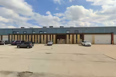 830 Fairway Drive | Industrial Space for Lease at 830 Fairway Dr, Bensenville, IL
