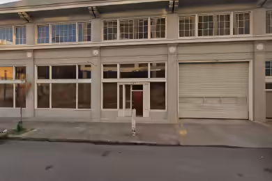 1543-1563 Southeast Alder Street | Midtown Plaza - 17,724 SF Industrial Space in Portland, OR