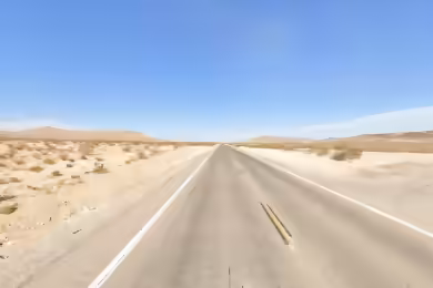 Las Vegas Freeway | OMP Southern Gateway Commerce Center - Industrial Space for Lease
