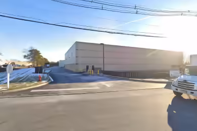 225 Raritan Center Parkway | 191,034 SF Industrial Space Available in Edison, NJ