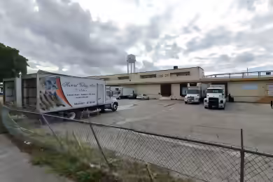 501 Miami Gardens Drive | 29,172 SF Industrial Space Available in Miami, FL