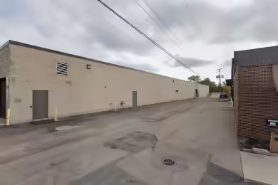 2222 Stephenson Highway | 30,120 SF Industrial Space Available in Troy, MI