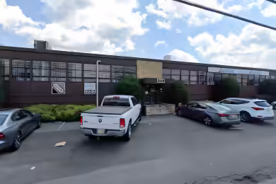 502 Jersey Avenue | Warehouse for Lease with High Ceilings in New Brunswick, NJ