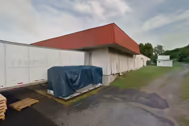 13600 Dabney Road | 95 East Distribution Center - 29,737 SF Industrial Space in Woodbridge, VA