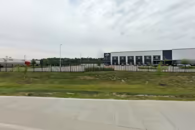5000 Premier Parkway | 50,000 - 232,096 SF of 4-Star Industrial Space Available in Saint Peters, MO
