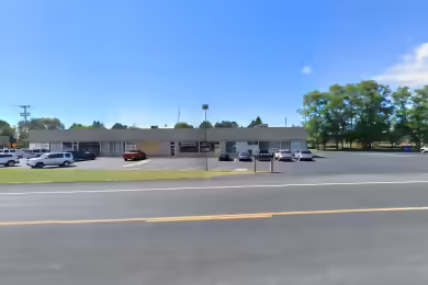 South Cleveland Avenue | Industrial Space for Lease at 2520-2538 S Cleveland Ave