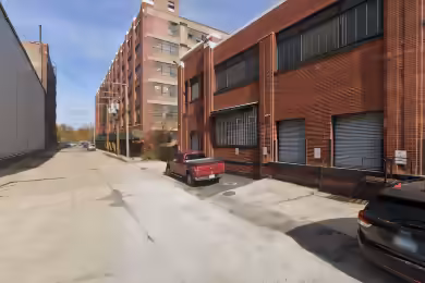 3931 South Leavitt Street | 3931 S Leavitt St - 32,231 SF Industrial Space for Lease