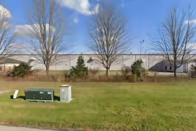 220 South Noah Drive | 122,500 SF Industrial Space Available in Saxonburg, PA