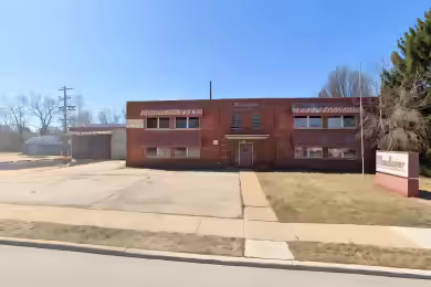 4021 South Kinnickinnic Avenue | 16,672 SF Industrial Space Available for Lease in Milwaukee