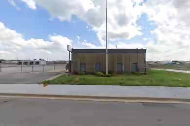 1201 Loomis Road | 15,000 SF Industrial Space Available in Weatherford, OK