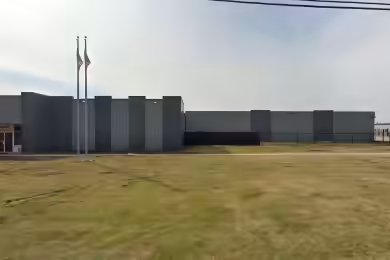 403 West Admiral Doyle Drive | Industrial Space for Lease at 403 W Admiral Doyle Dr