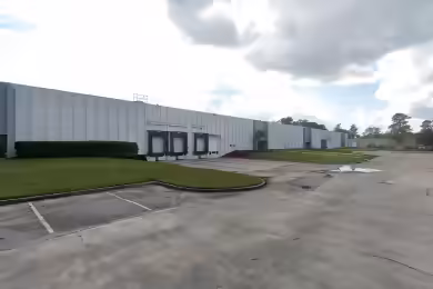 7391 Pepperdam Avenue | Industrial Space for Lease at 7391 Pepperdam Ave