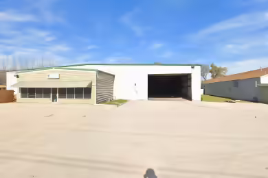 161 E 2nd Ave | 24,600 SF Industrial Space Available in Rochelle, IL