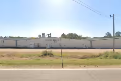210 East Sweet Potato Street | 210 E Sweet Potato St - Industrial Space for Lease in Vardaman, MS