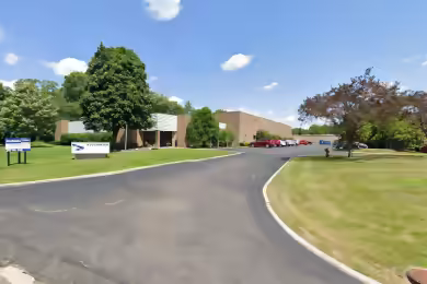 37900 Interchange Drive | 25,656 SF Industrial Space Available in Farmington Hills, MI