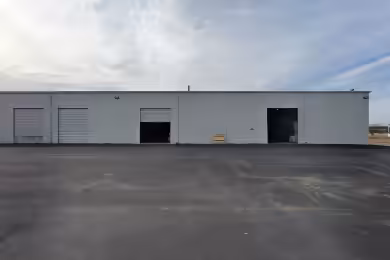 E 38th St | Industrial Space for Lease at Space Center in Tulsa, OK