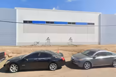 1051 East 73rd Avenue | Point Central Business Park - Premier Industrial Space in Denver