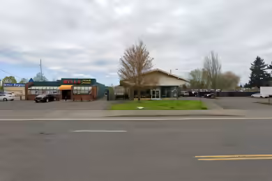 10279 Northeast Sandy Boulevard | Industrial Space for Lease - 16,870 SF in Portland, OR