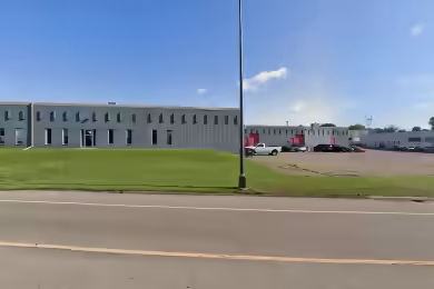 Pierce Butler Route | Industrial Space for Lease at 869-885 Pierce Butler Rt, Saint Paul, MN