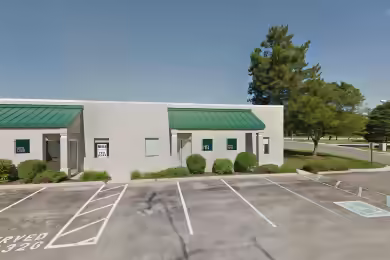 Sadlier Circle East Drive | Warehouse Space Available at Lincoln Industrial Park