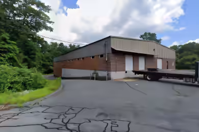 Washington Street | Industrial Warehouse for Lease at 704-708 Washington Street