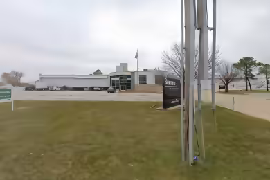 6201 East 43rd Street | Industrial Space for Lease - 6201 E 43rd St, Tulsa, OK