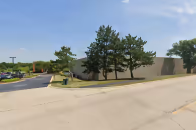 101 Regency Drive | Pella Bldg - 150,784 SF Industrial Space in Glendale Heights, IL
