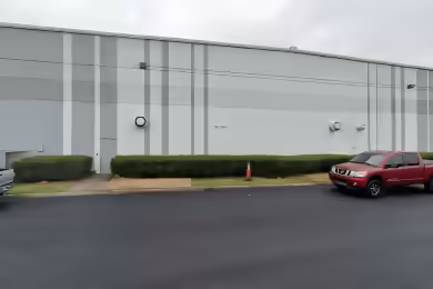 Oxmoor Circle | Industrial Space for Lease: 57,554 SF in Birmingham, AL