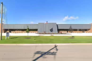 1310 Kalamazoo Street | 18,383 SF Industrial Space Available for Lease in South Haven, MI