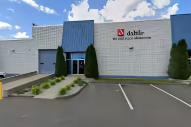 100 Republic Drive | 28,012 SF Industrial Space Available for Lease in North Haven, CT