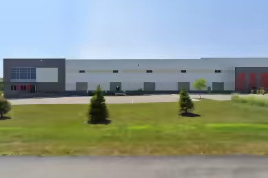 Northgate Parkway | Industrial Space for Lease - 76,114 SF in Wheeling, IL