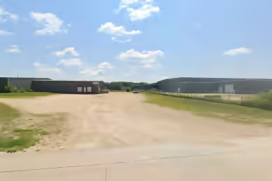 1625 15th Avenue Southeast | Industrial Space for Lease in Dyersville, IA