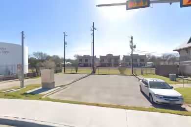 194 Commerce Center Dr | Buda Commerce Center - Prime Industrial Space for Lease