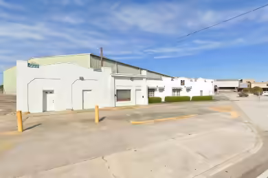 N Hwy | Ness Paper Warehouse - 30,000 SF Industrial Space in Davenport, FL