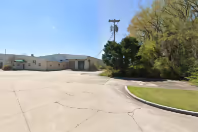 715 Summit Drive Southeast | 42,000 SF Industrial Space Available for Lease in Decatur, AL