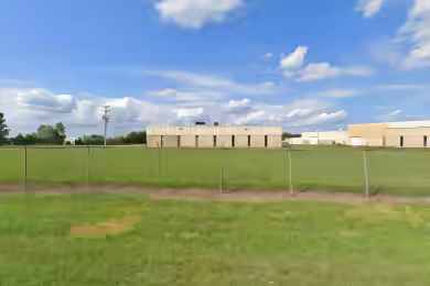 10 Industrial Drive | Spacious Industrial Space for Lease in Dyer, TN