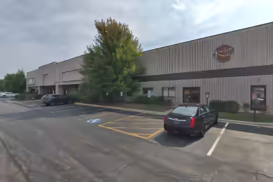 Airport Road | River Ridge Business Center - 17,200 SF Industrial Space in Elgin, IL