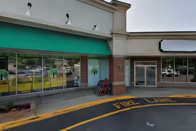 1800 Post Road | Industrial Space Available at Airport Plaza in Warwick, RI
