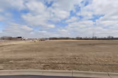 5225 Dean Lakes Boulevard | Dean Lakes Corporate Center A - 226,460 SF Industrial Space in Shakopee, MN