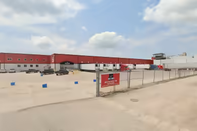 210 North 1st Street | 210 N 1st St - 165,000 SF Industrial Space for Lease in Laurens, IA
