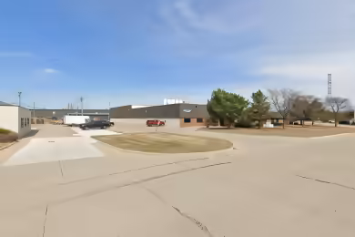 6633 Diplomat Drive | 32,818 SF Industrial Space Available in Sterling Heights, MI