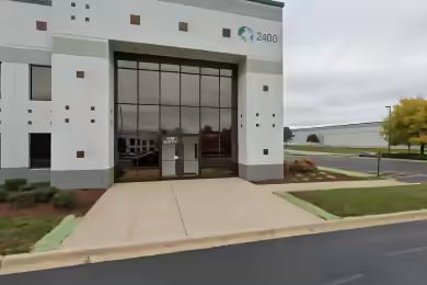 2400 Internationale Parkway | Industrial Space for Lease - 2400 Internationale Pky, Woodridge, IL