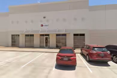 10215 South Sam Houston Parkway West | Industrial Space for Lease - 26,732 SF in Houston, TX