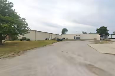 110 Stanbury Industrial Drive | 16,097 SF Industrial Space Available in Brookfield, MO