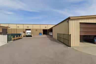 6914 Asphalt Avenue | Industrial Space for Lease - 34,400 SF in Tampa, FL