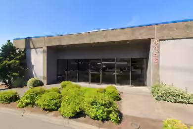 Northwest Yeon Avenue | Summit Yeon Business Center - Industrial Space for Lease in Portland, OR